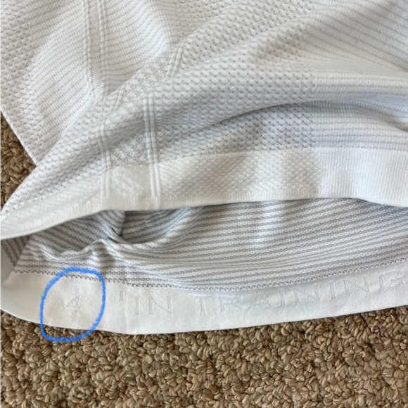 Lululemon Swiftly Tech Racerback - Picture 9 of 9